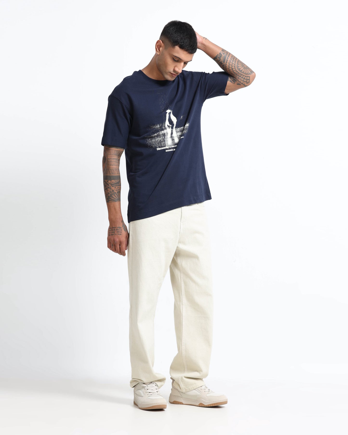 DISCOVERING NAVY BLUE TEE - Oversized fit