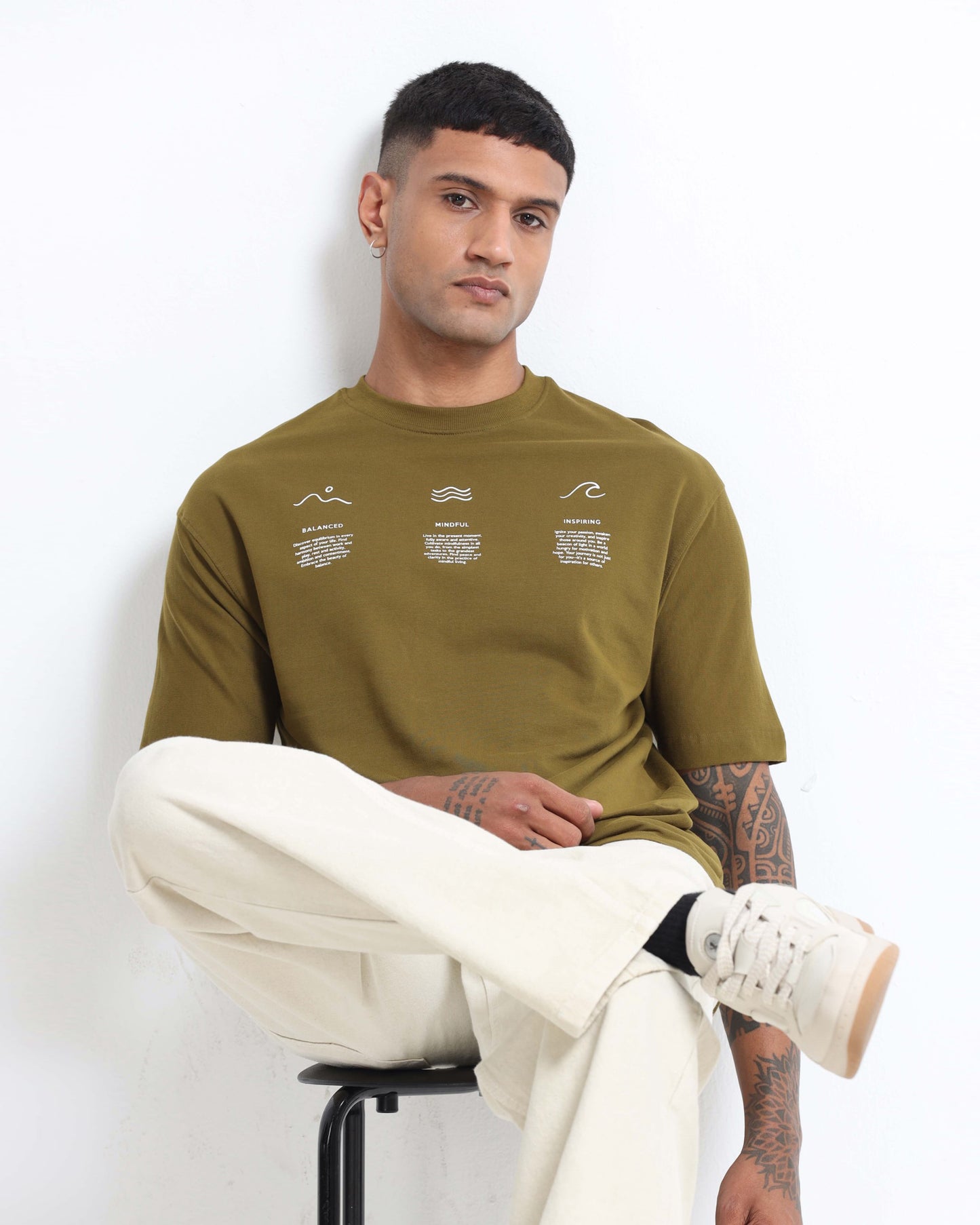 BALANCE OF THOUGHT MOSS GREEN TEE - Oversized fit
