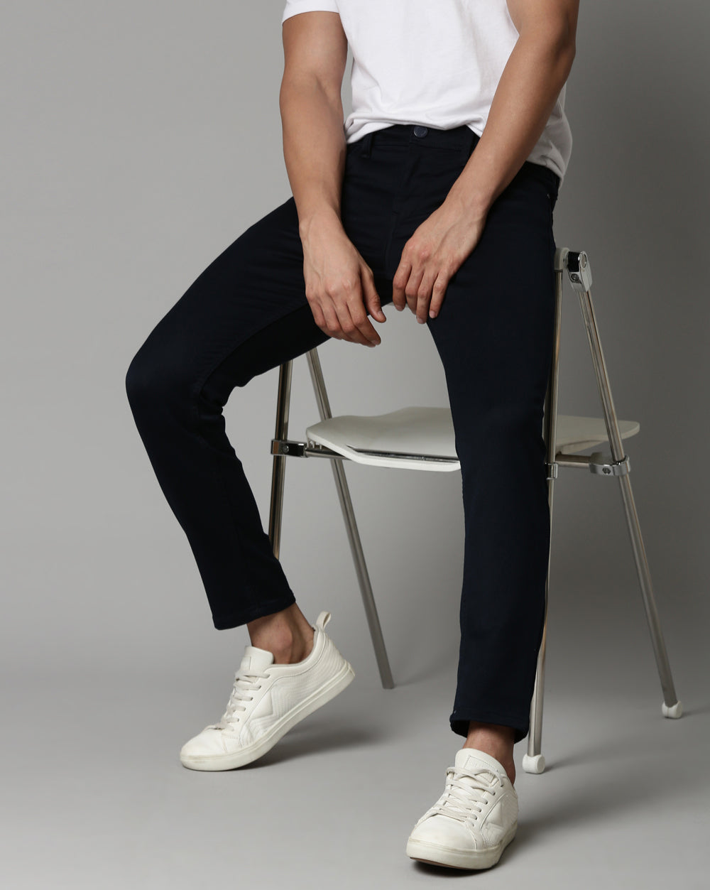 Navy Colored Denim Ankle Fit Jeans For Men