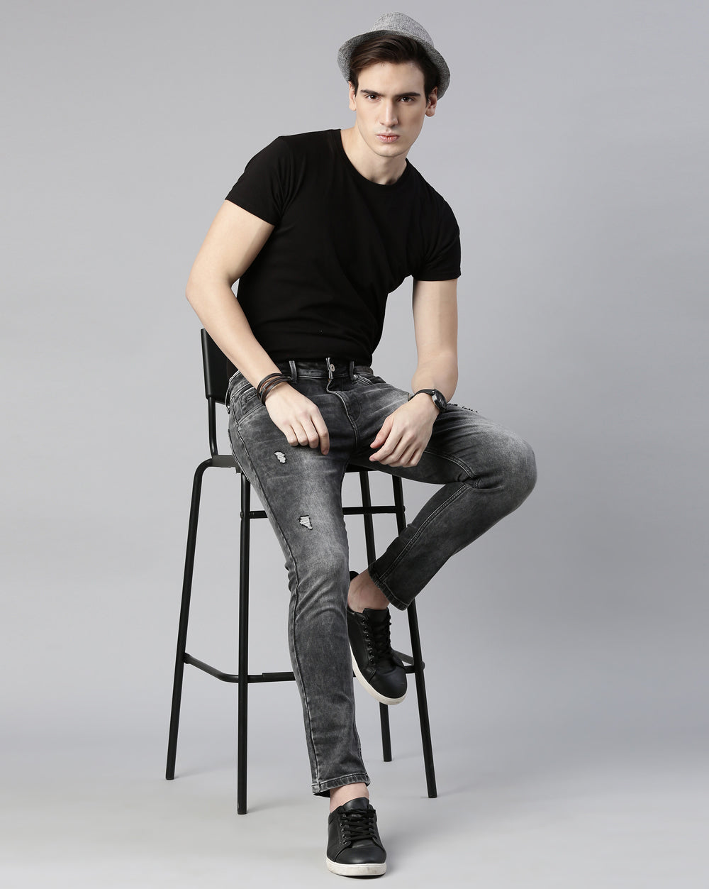 Distressed Dark Grey Denim Ankle Fit Jeans For Men