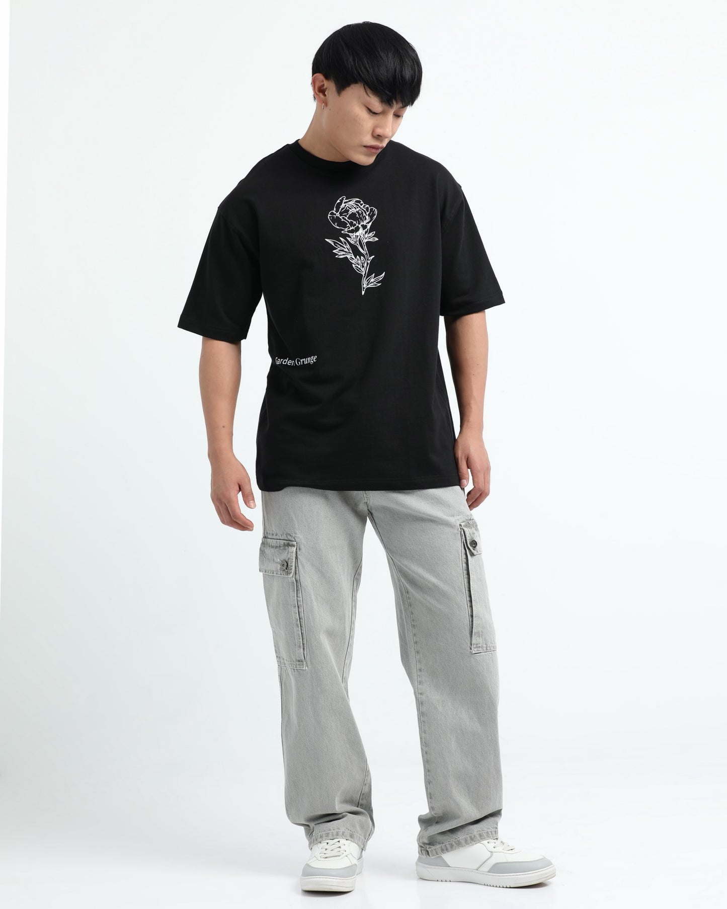 REIMAGINE - Black Oversized fit