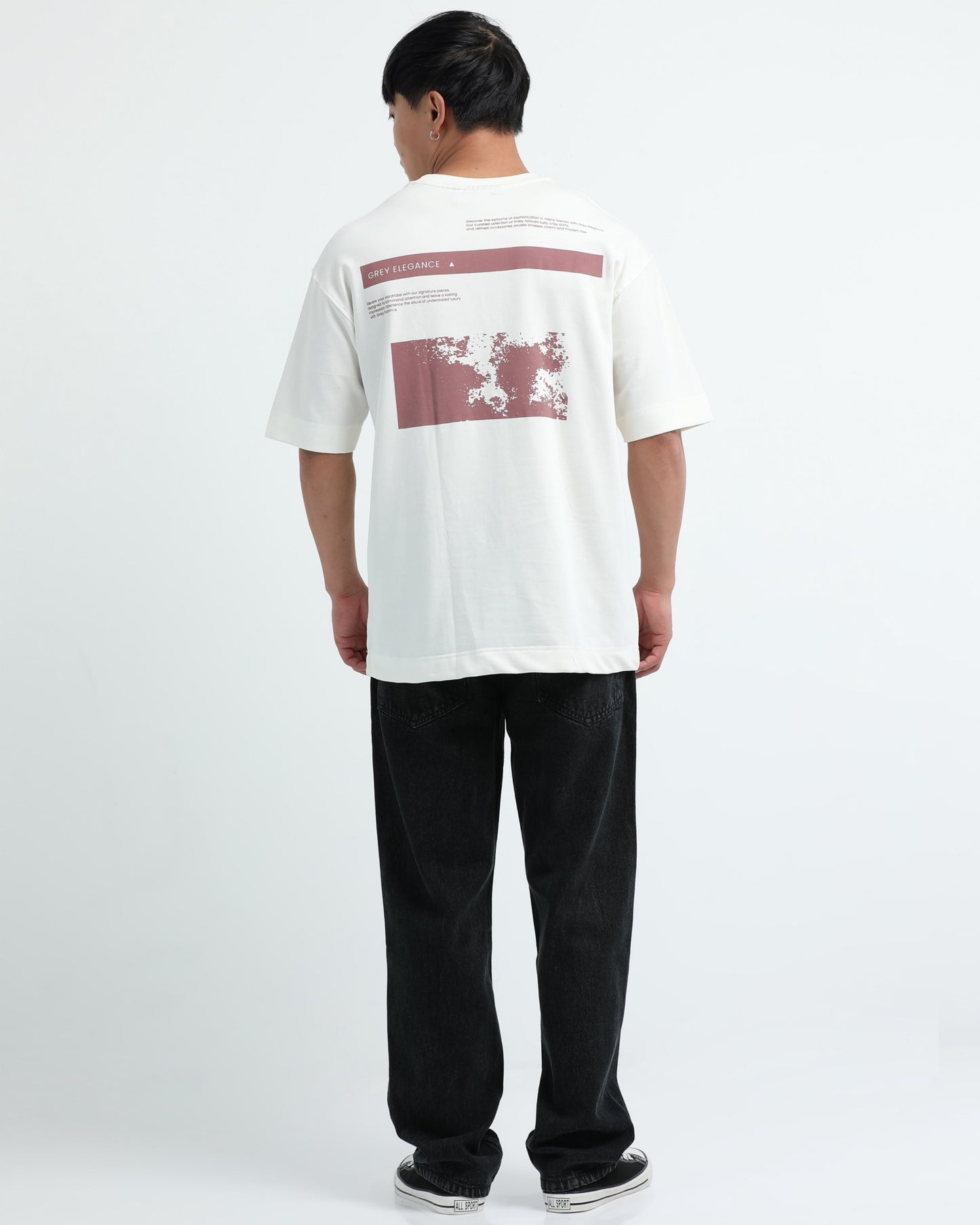 GREY ELEGANCE OFF WHITE TEE - Oversized fit