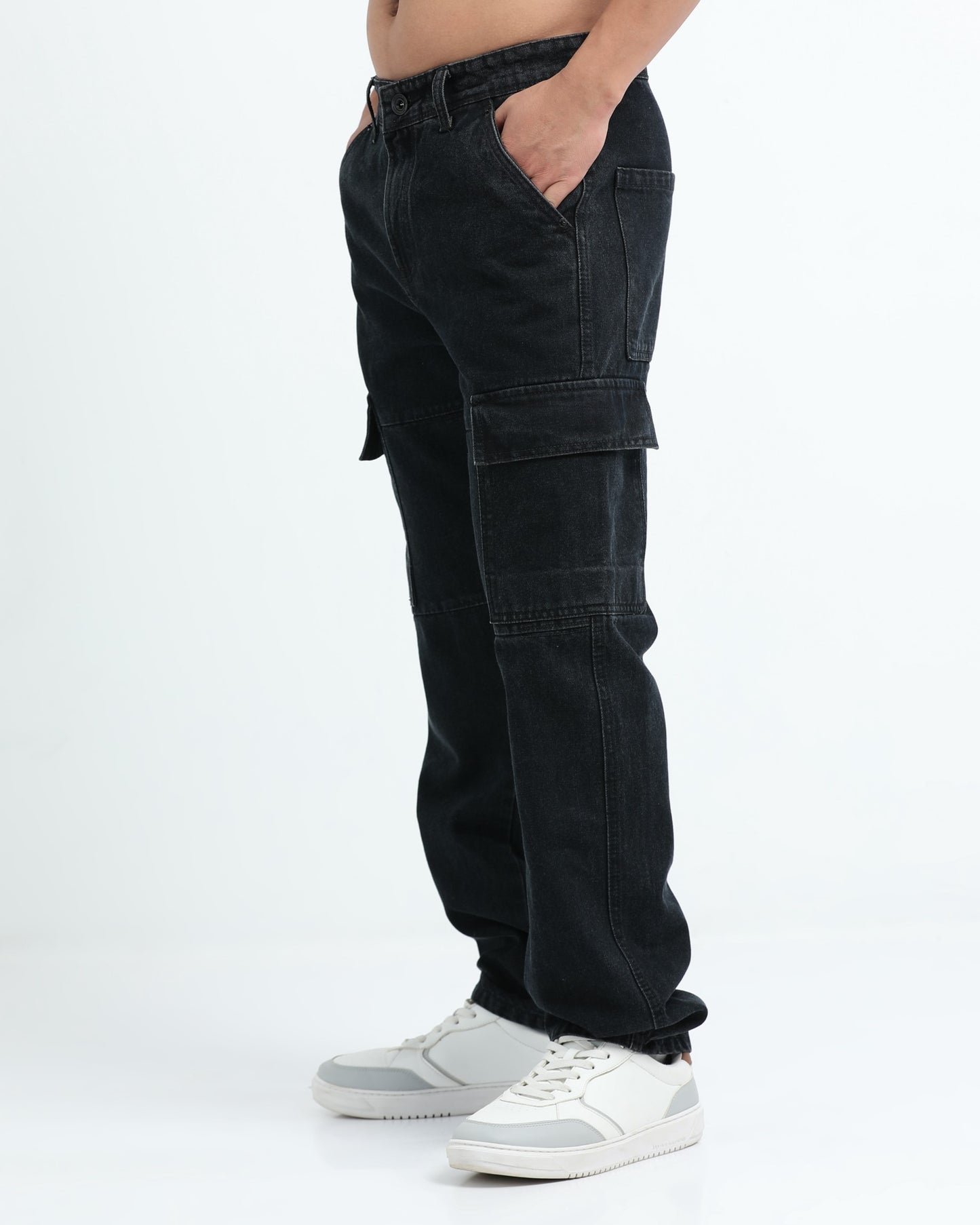 NOMAD - relaxed fit