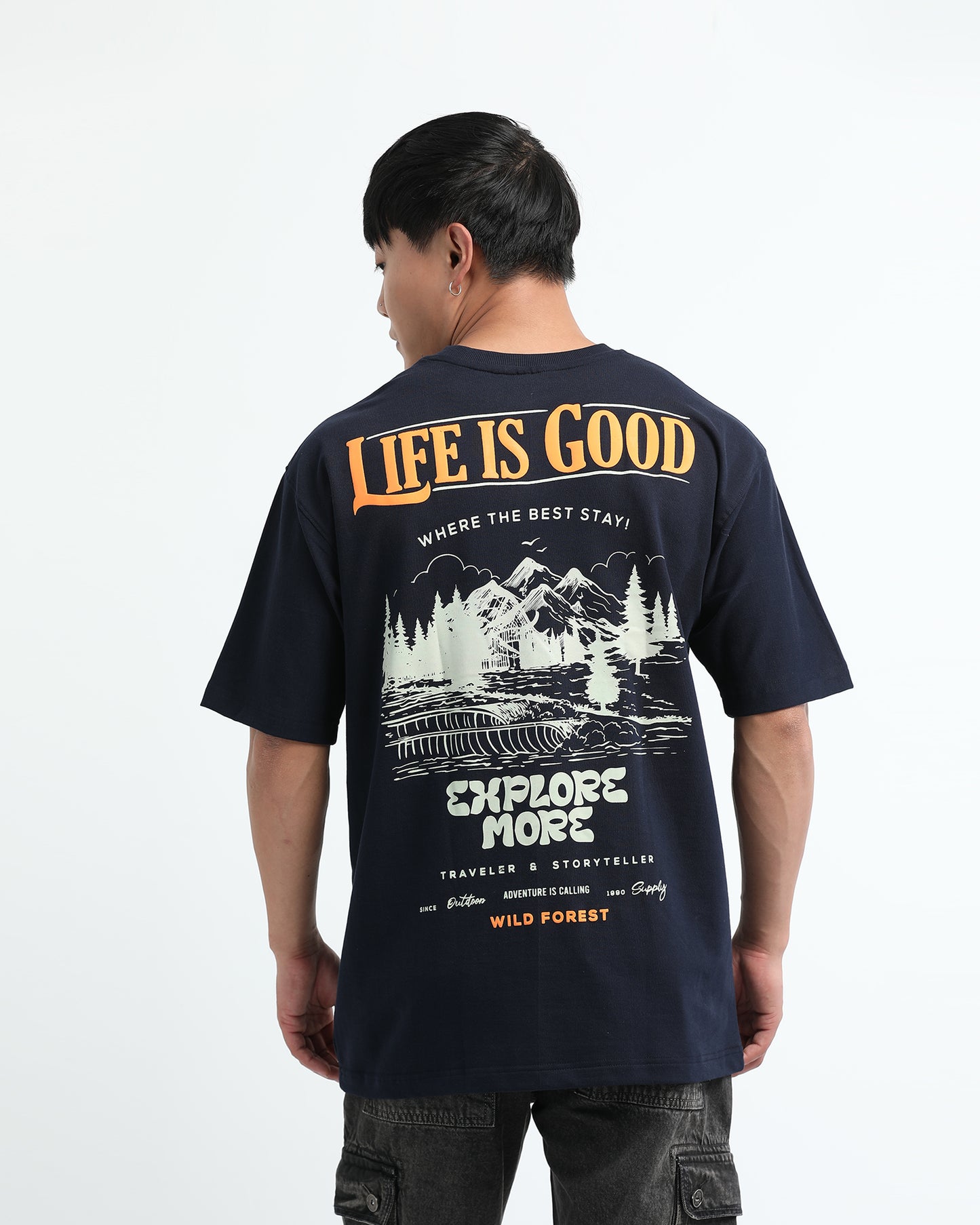 ADVENTURE CALLING NAVY BLUE TEE - Oversized fit