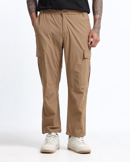 Comfortable loose fit cargo jeans for men with oversized streetwear styling and utility pockets