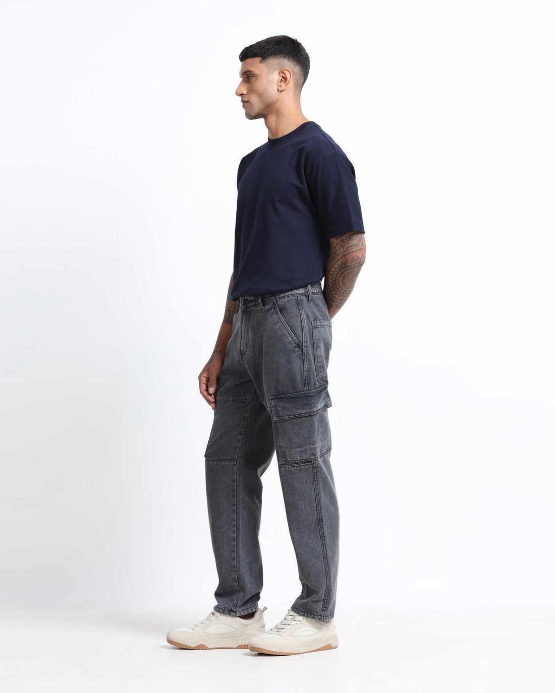 Rockstar Jeans original denim fit and sizing guide showing structured modern jeans for m