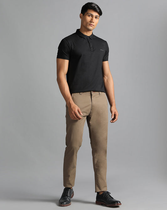 Best summer trousers for men: slim fit jeans, cargo trousers, or lightweight twill trousers?