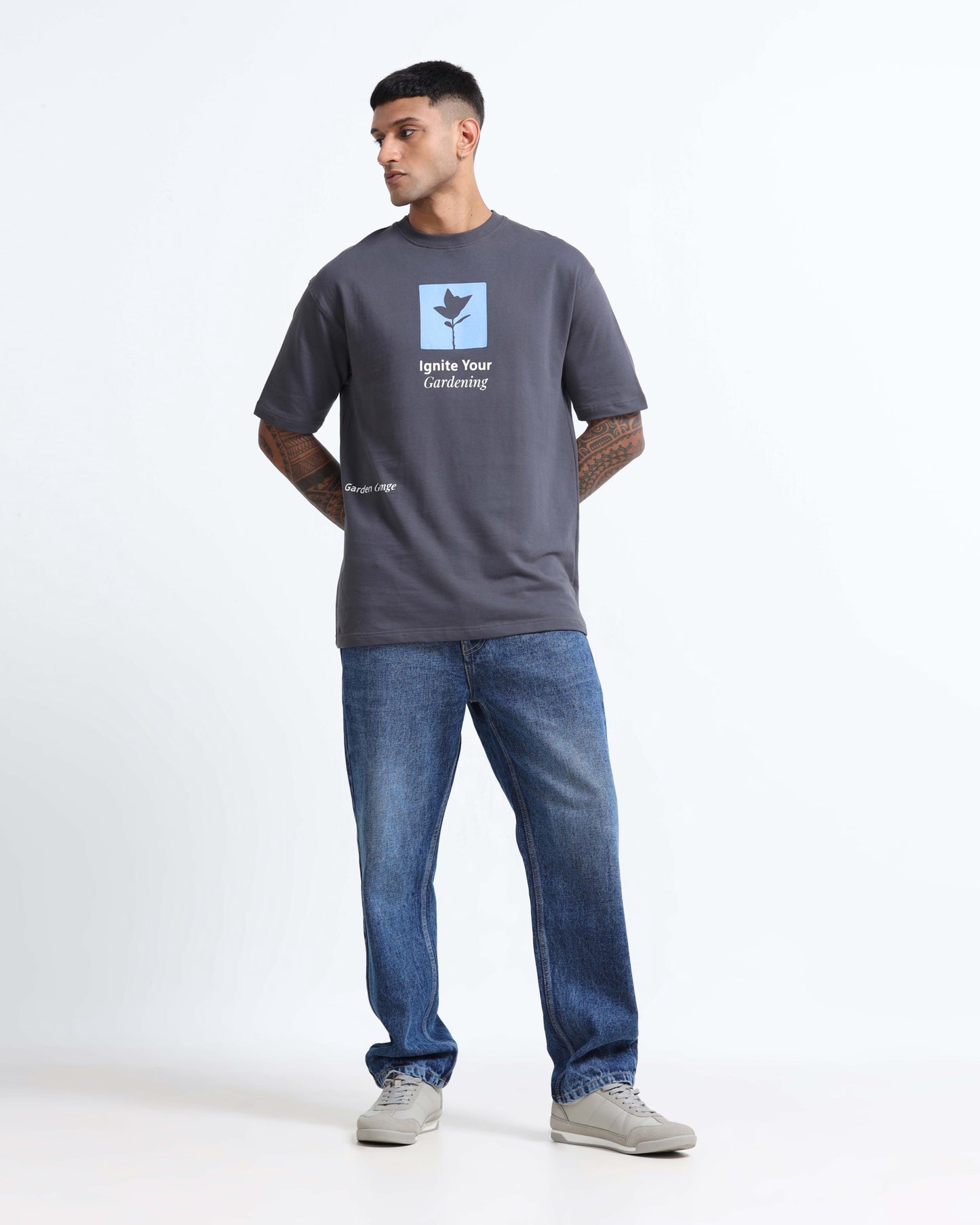 IGNITE YOUR GARDENING GREY TEE - Oversized fit