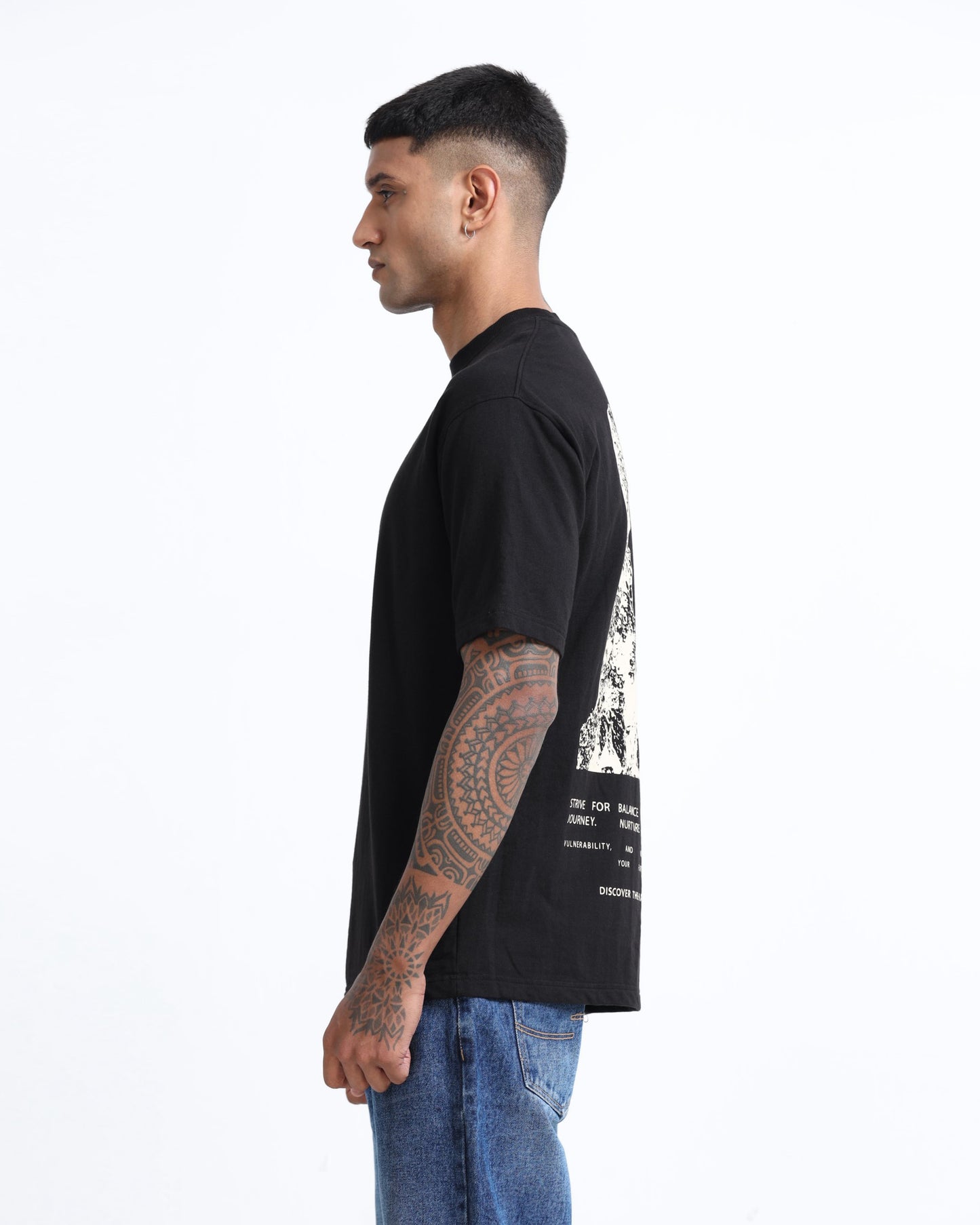 HARMONY BLACK TEE - Oversized fit