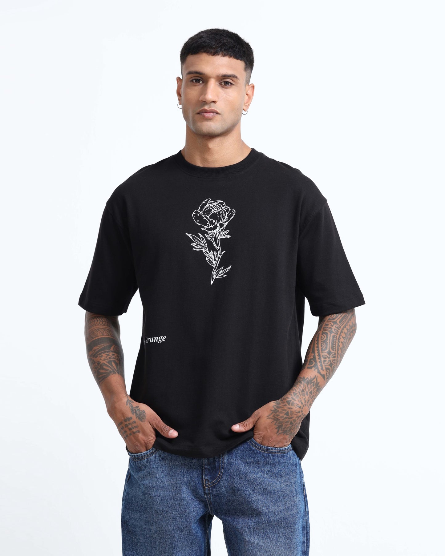 REIMAGINE BLACK TEE - Oversized fit