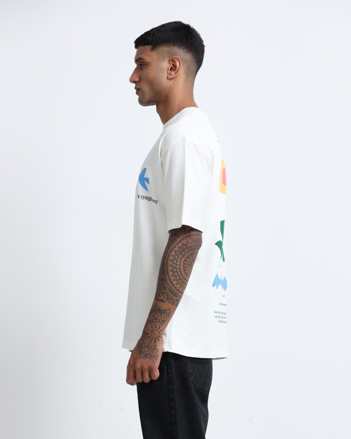 SERENITY OFF WHITE TEE - Oversized fit
