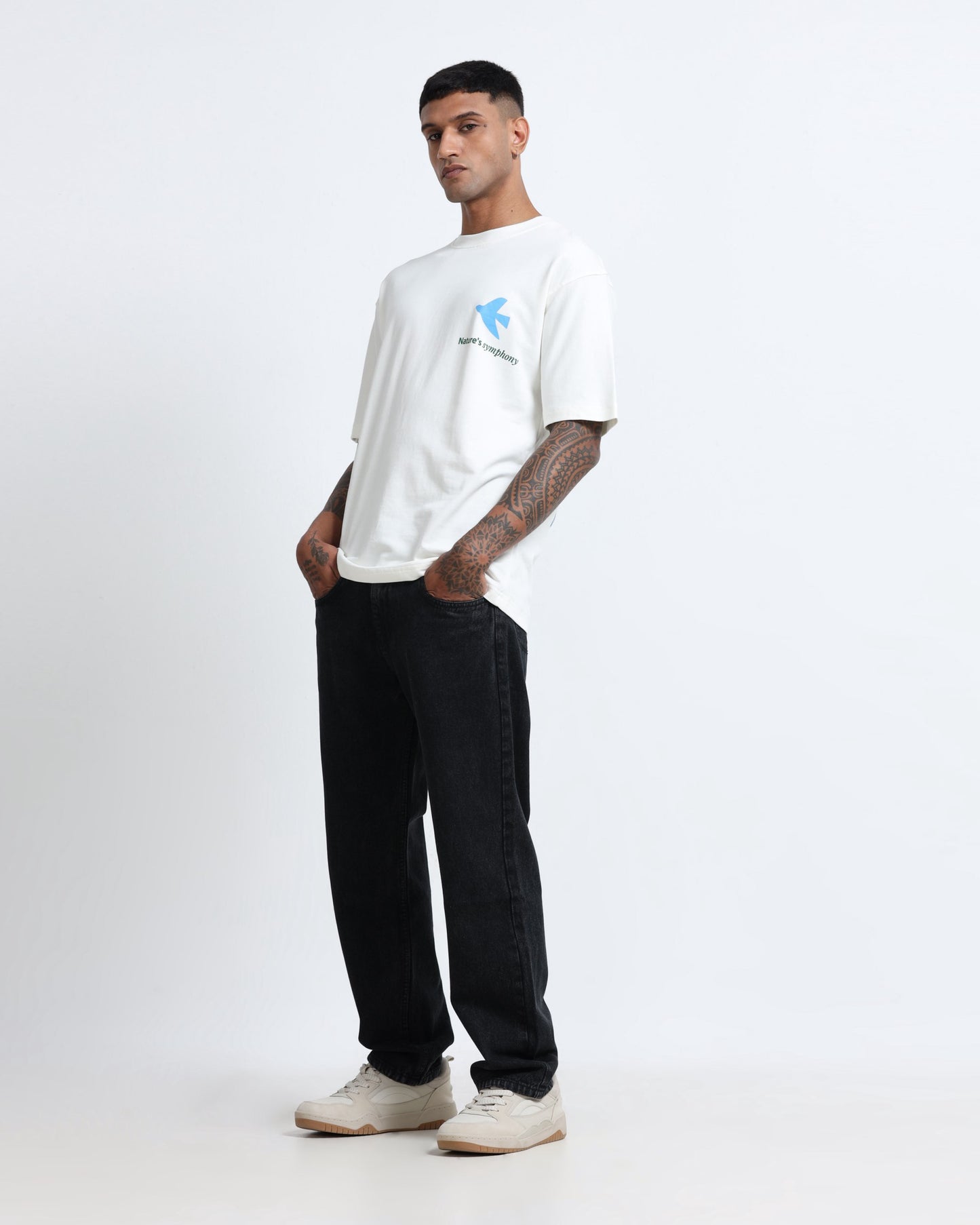 SERENITY OFF WHITE TEE - Oversized fit