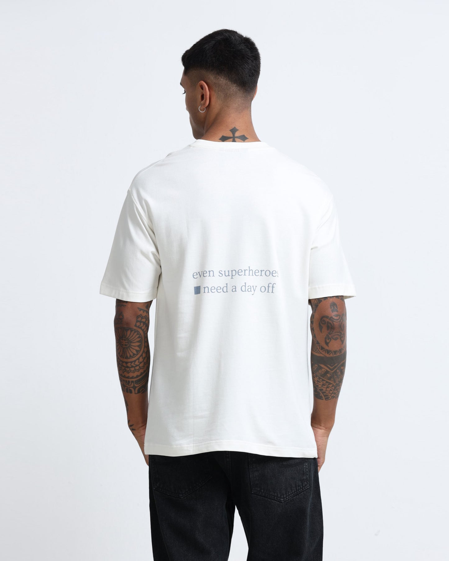 SELF CARE OFF WHITE TEE - Oversized fit