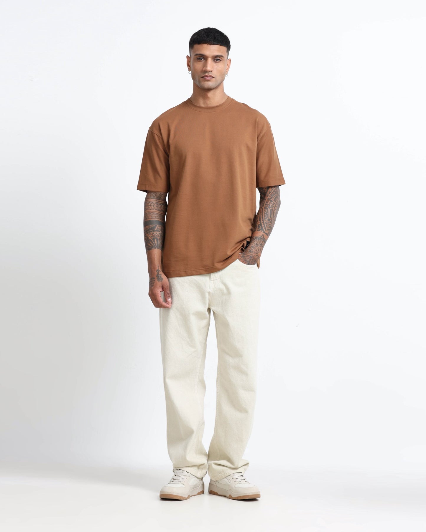 THE GROOVE Brown Basic Tee - Oversized Fit