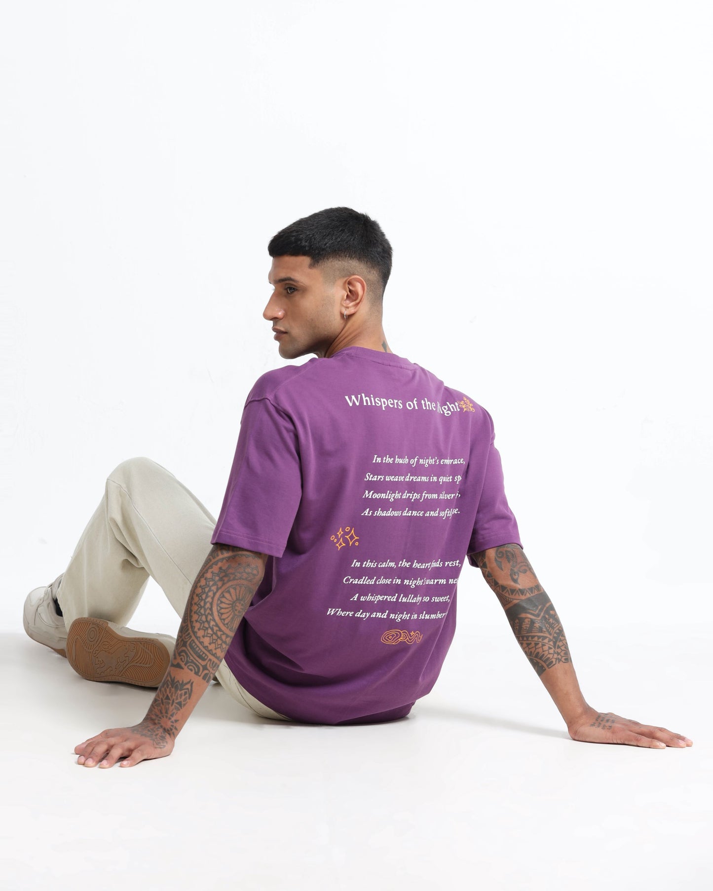 WHISPERS OF THE NIGHT PURPLE TEE - Oversized fit