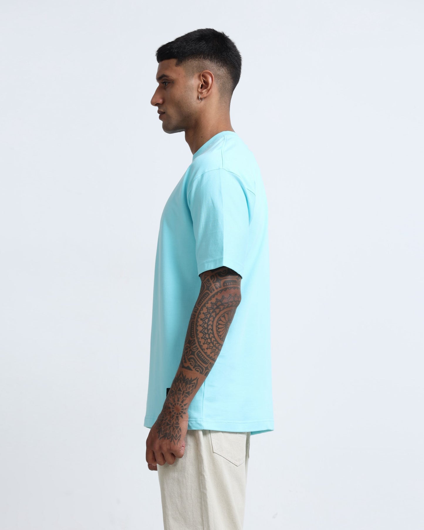 THE GROOVE Blue Basic Tee - Oversized Fit