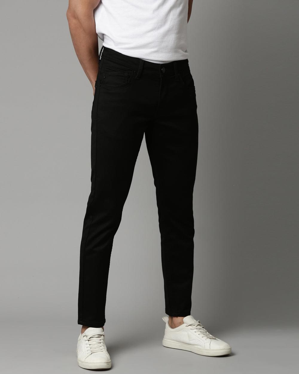 Black Colored Denim Ankle Fit Jeans For Men 