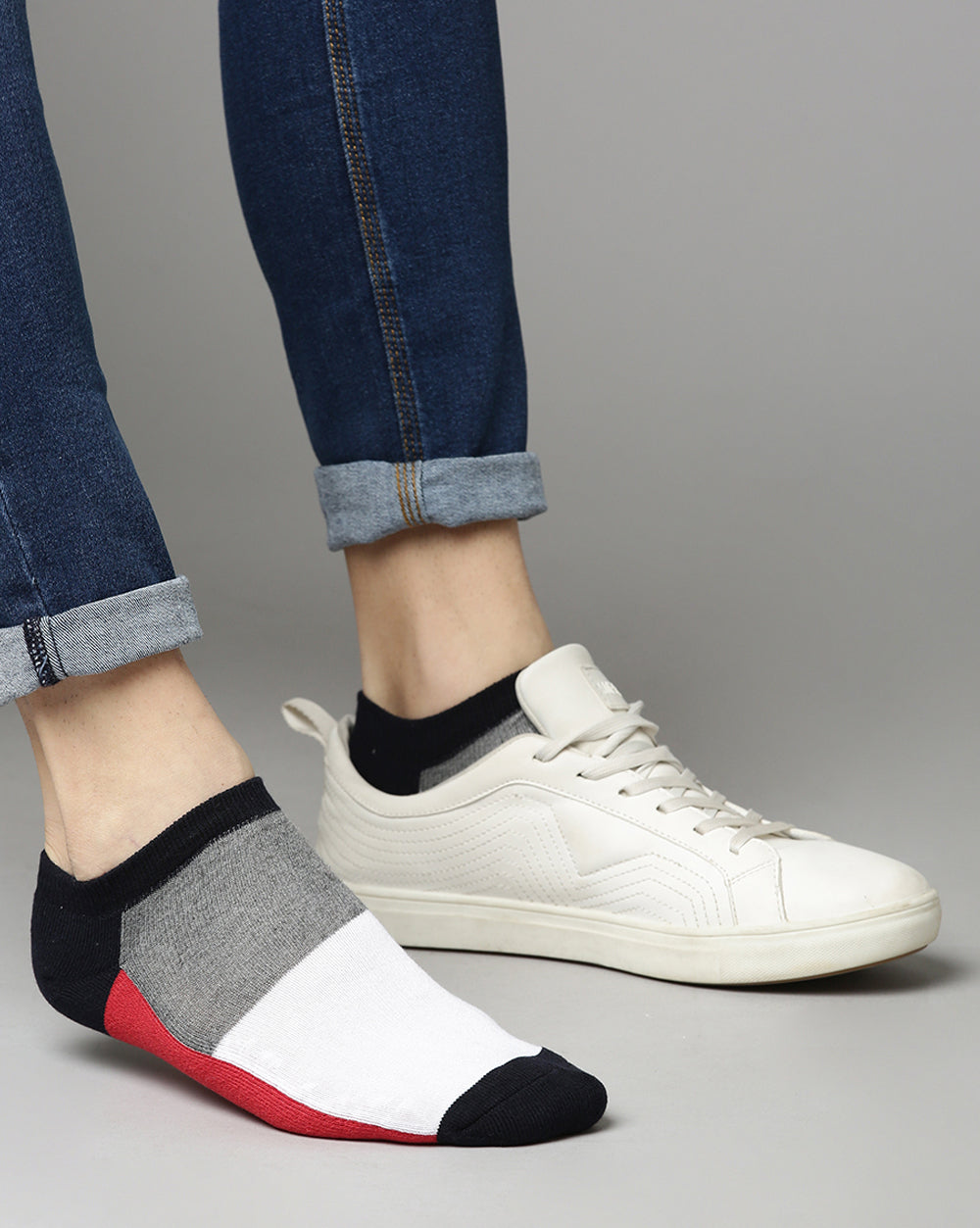 Color Blocked Ankle Socks