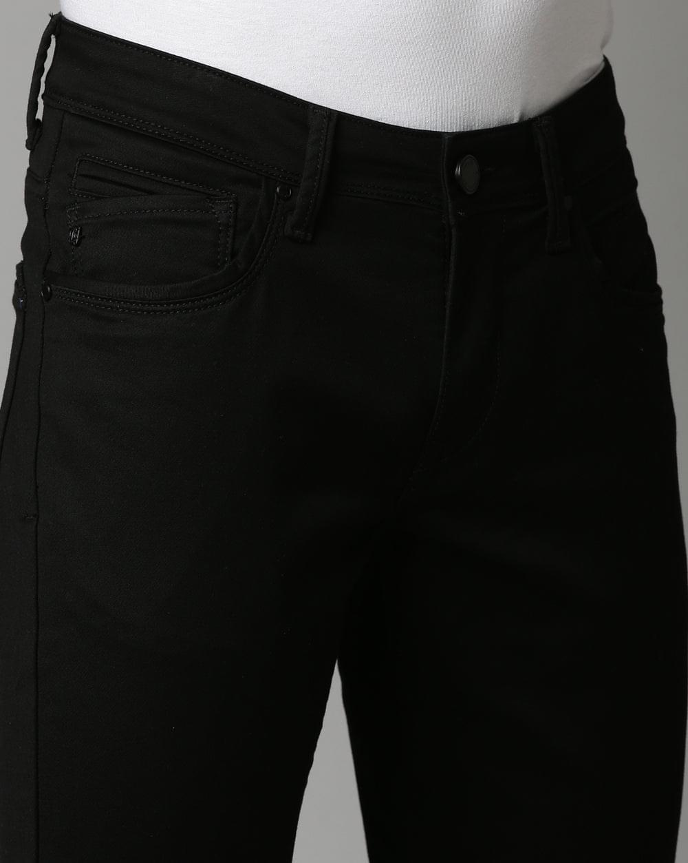 Black Colored Denim Ankle Fit Jeans For Men 