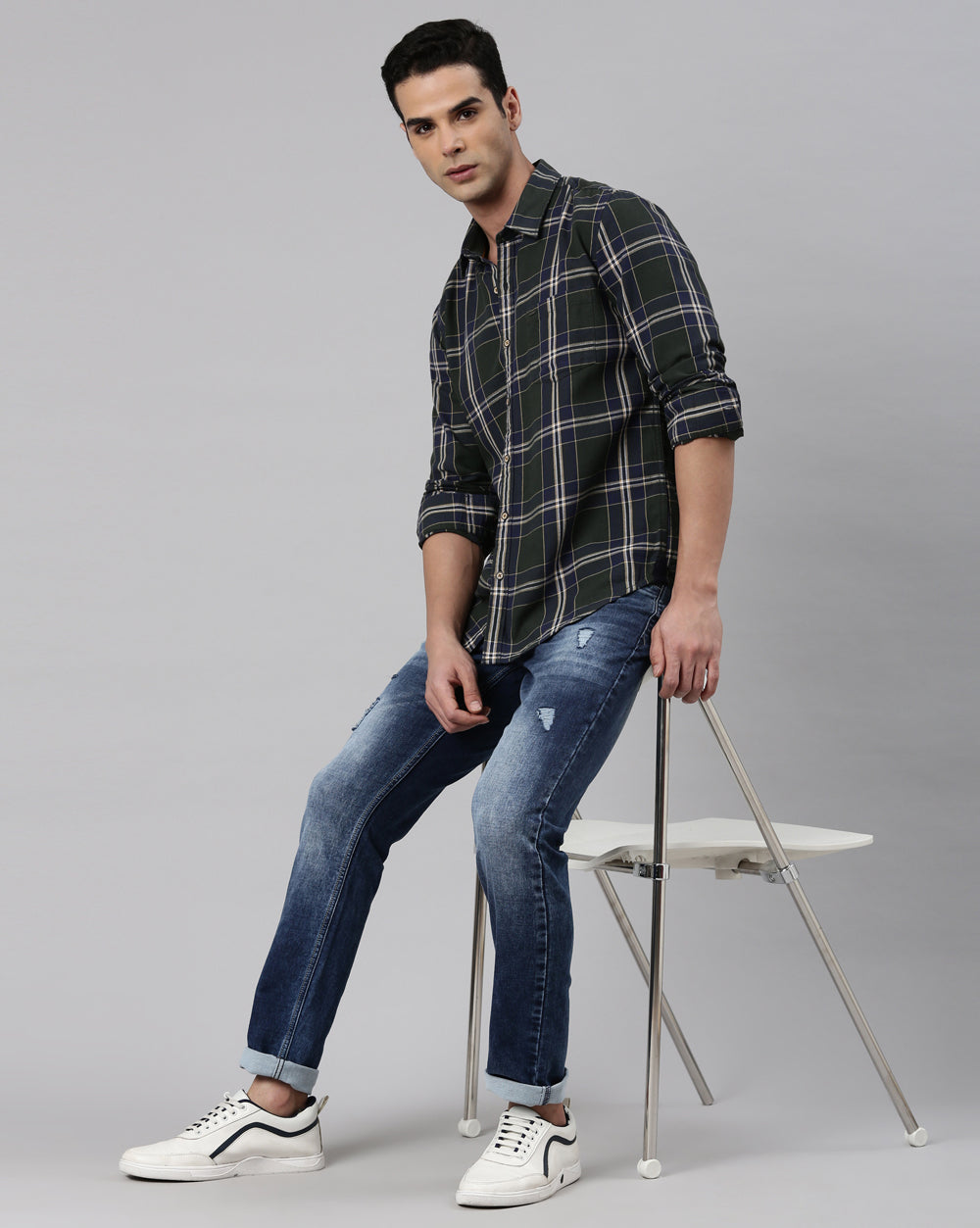 Sway Green Checkered Shirt for Men 