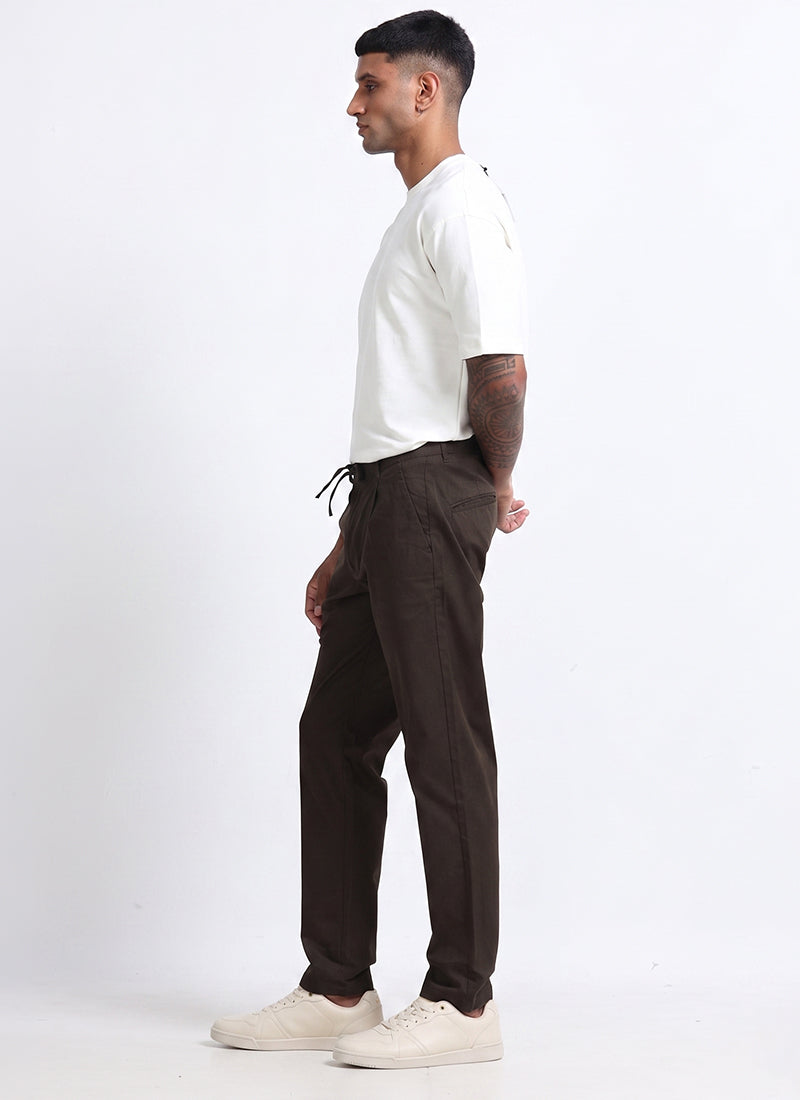 AIRY TWILL LYCRA Regular Fit Drawstring Trousers Umber Brown-Model Side View
