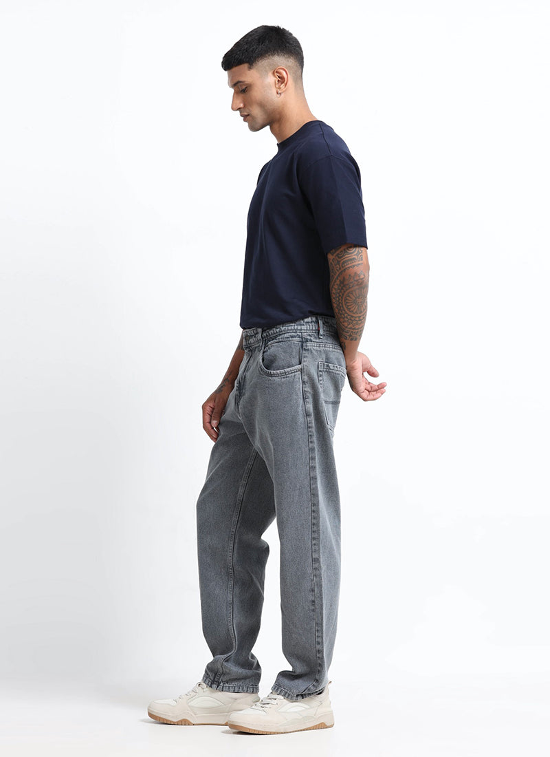straight fit denim jeans for men