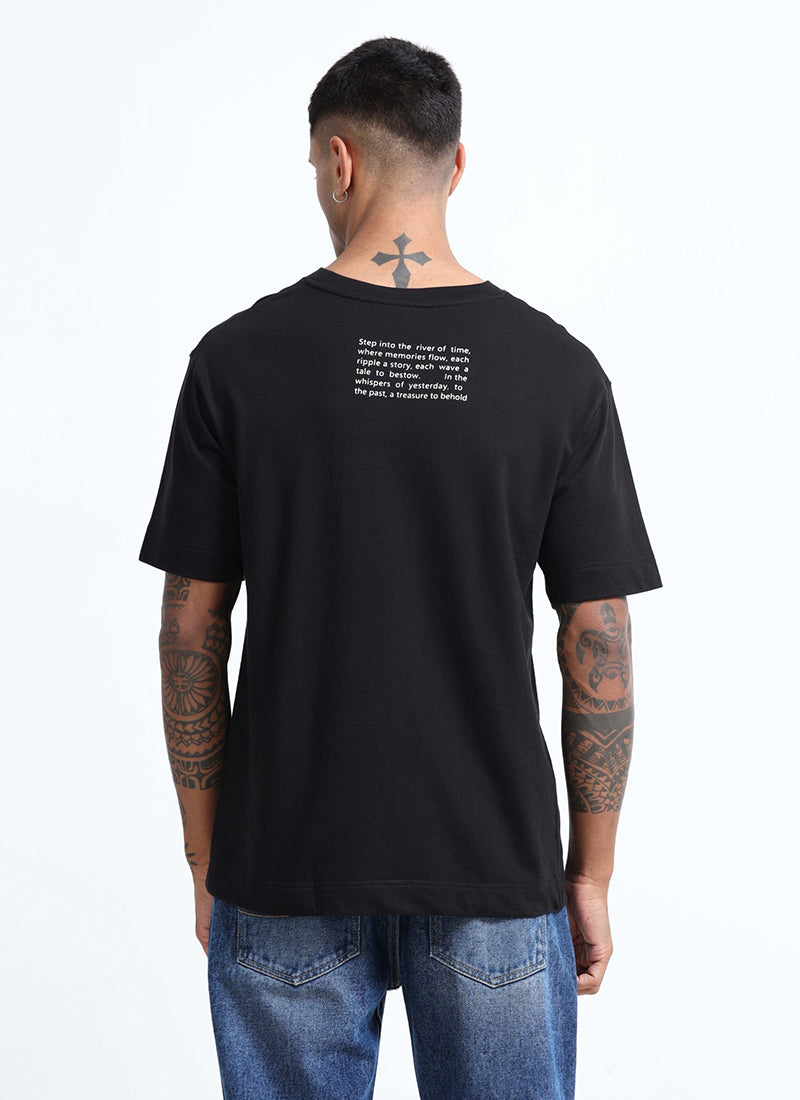 DISCOVERING Oversized Cotton Printed T-Shirt Black - Back View