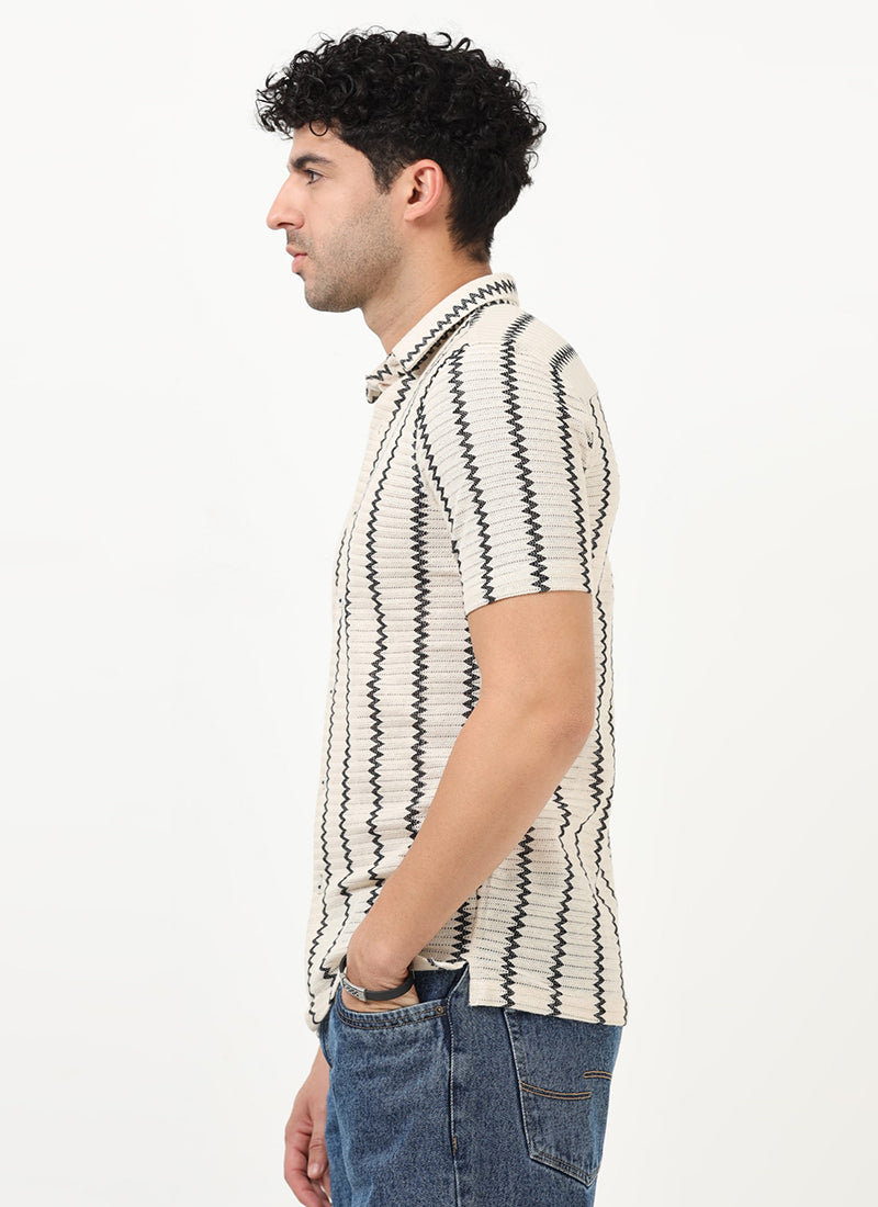 DUNE Jacquard Chevron Shirt Off White Black-Model Front View