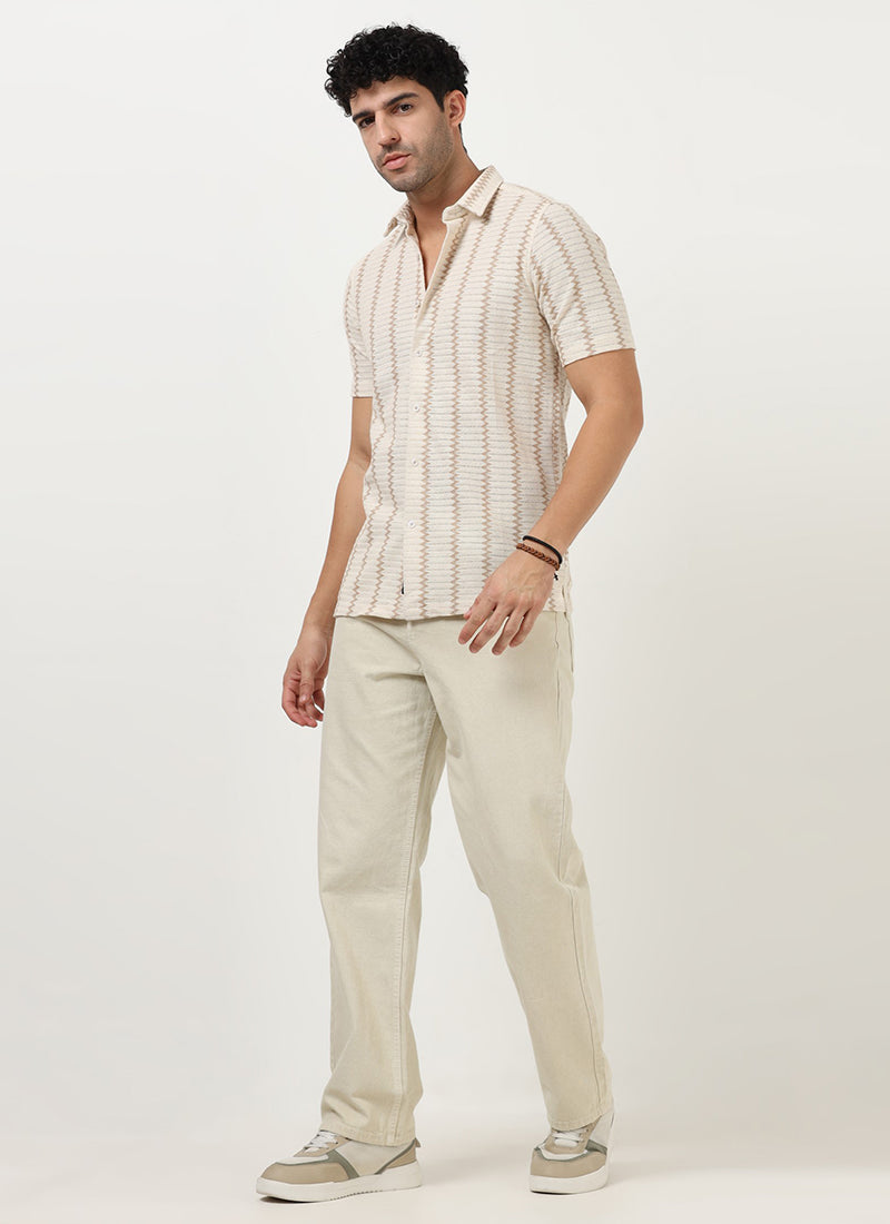 DUNE Jacquard Chevron Shirt Off White Sand-Model Front View