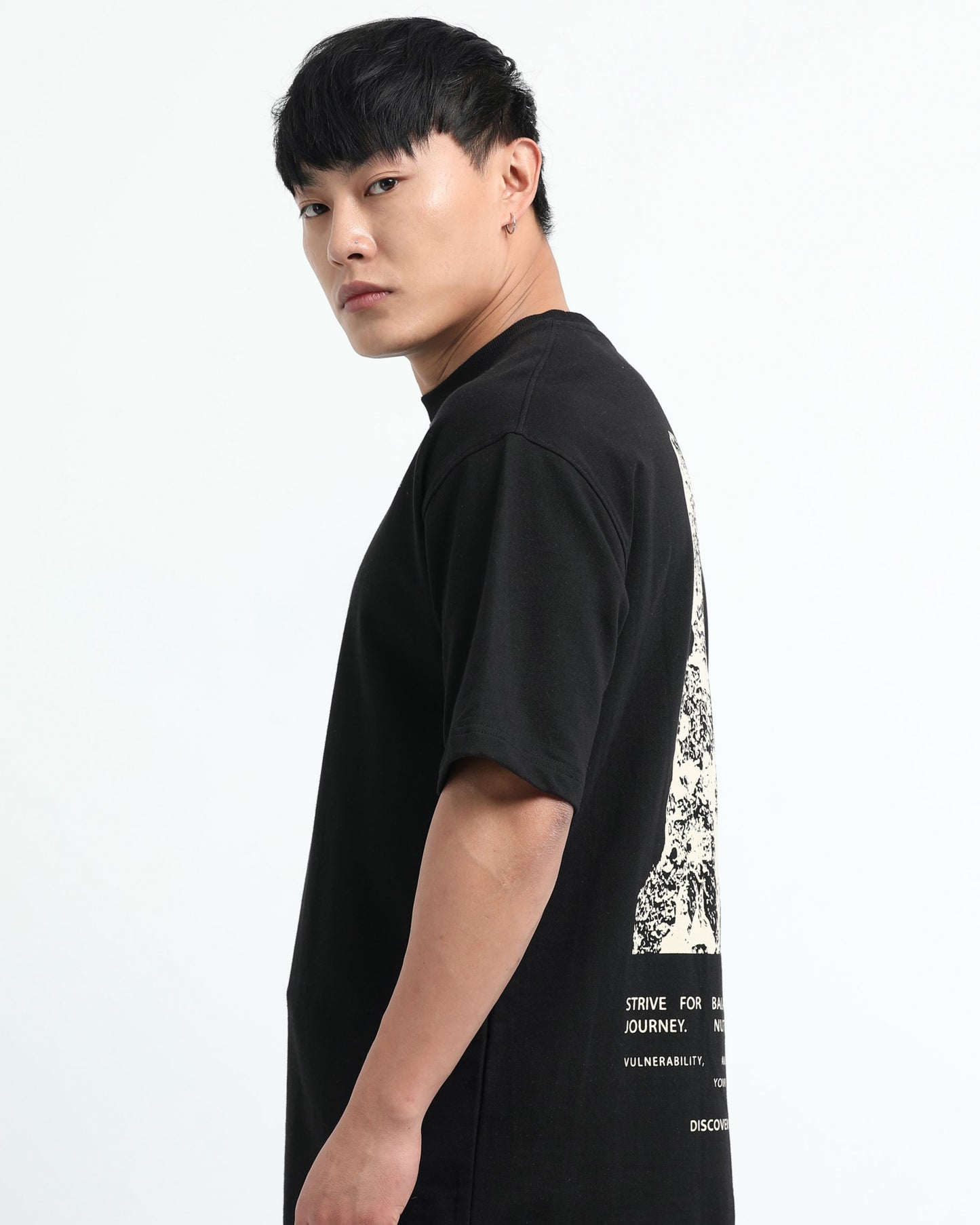 HARMONY - Black Oversized fit