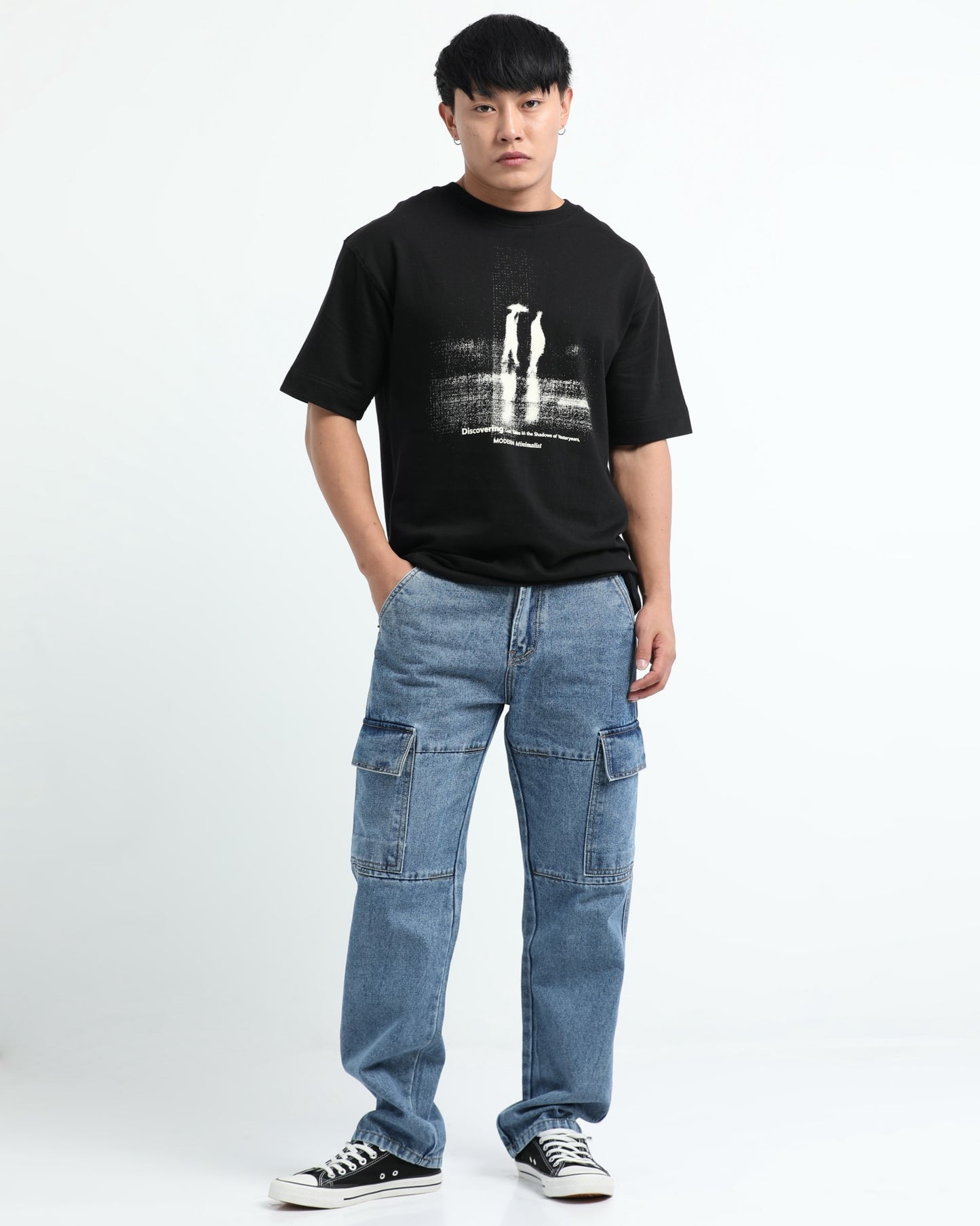 DISCOVERING - Black Oversized fit