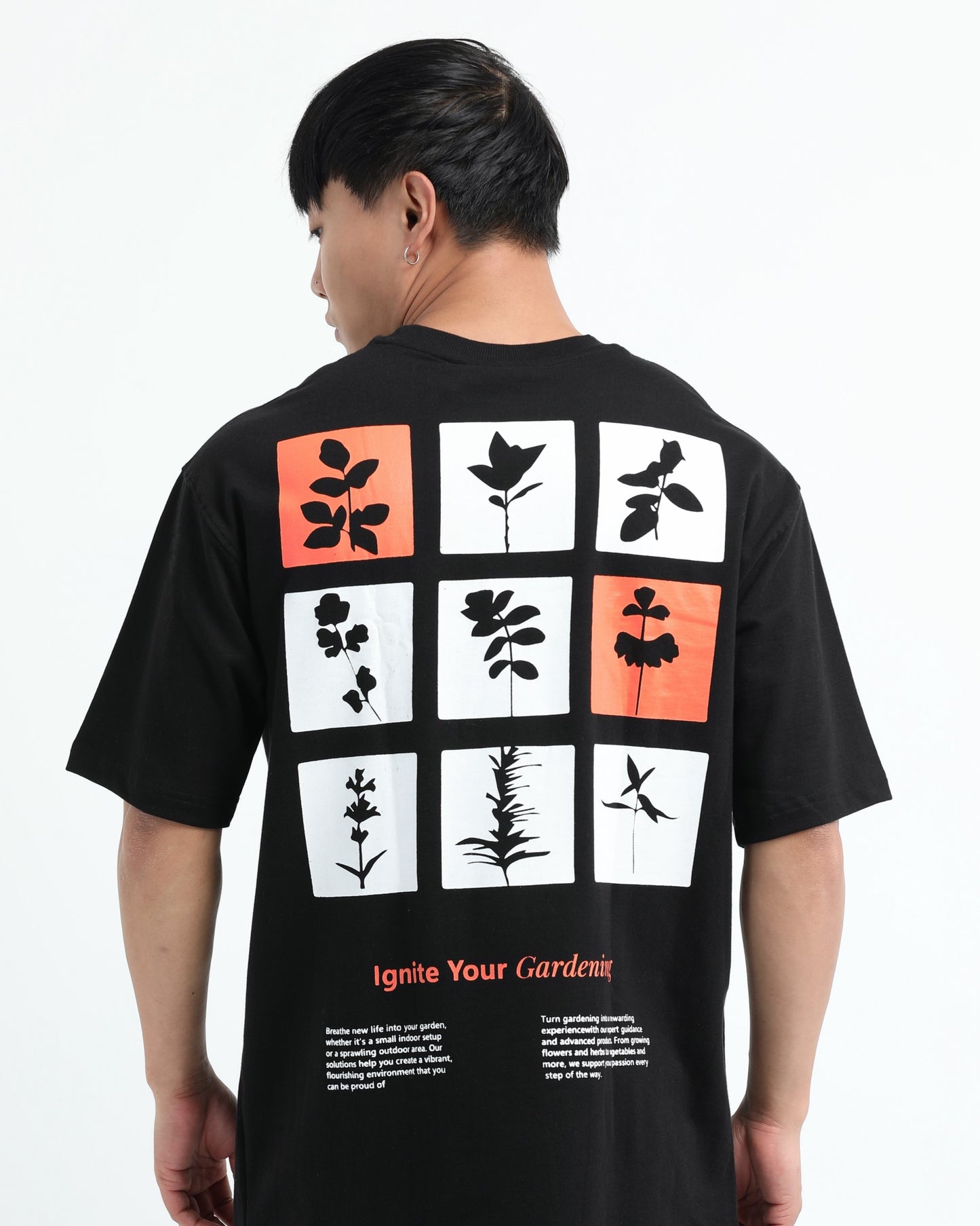 IGNITE YOUR GARDENING - Black Oversized fit