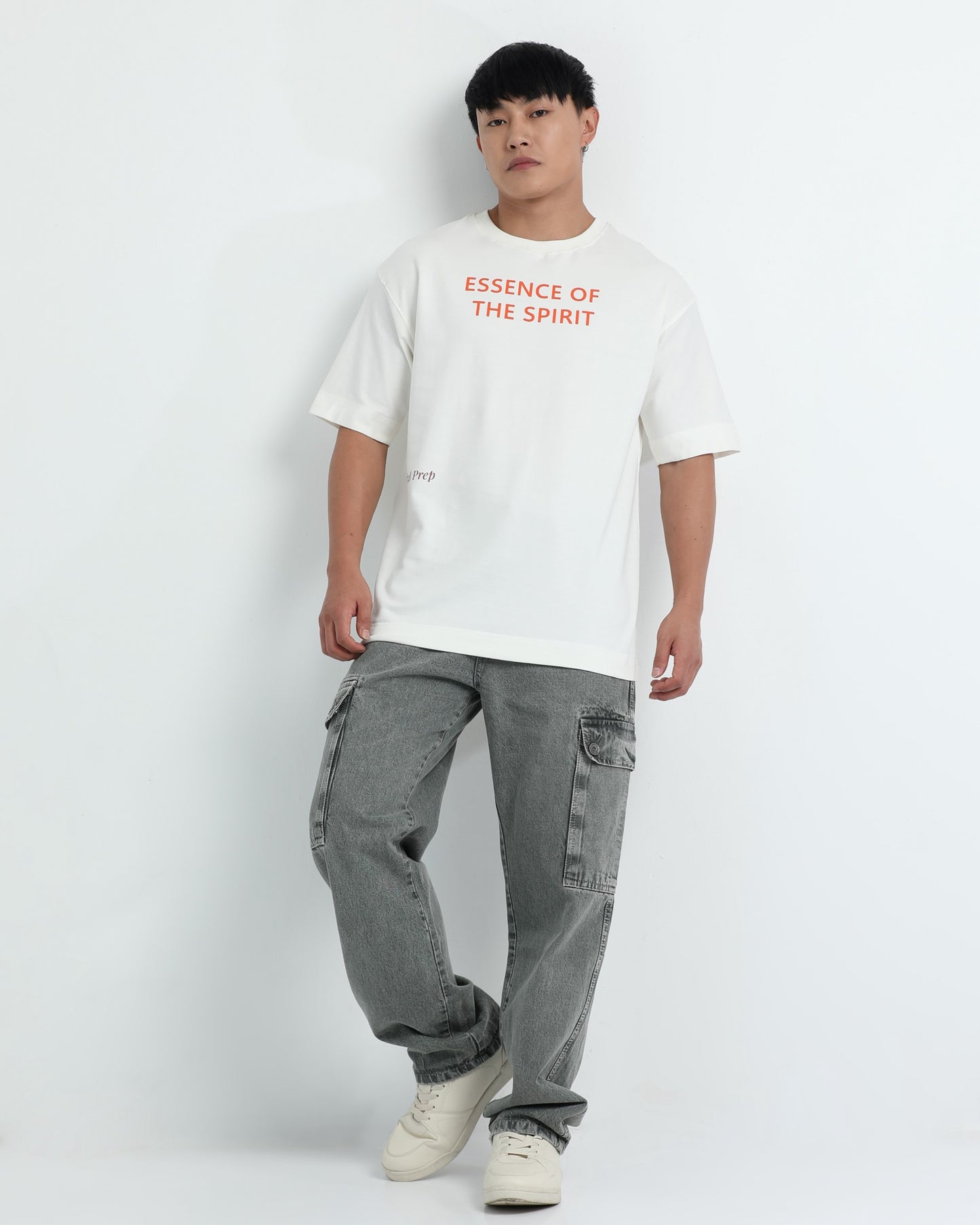 ESSENCE OF SPIRIT - Off white Oversized fit