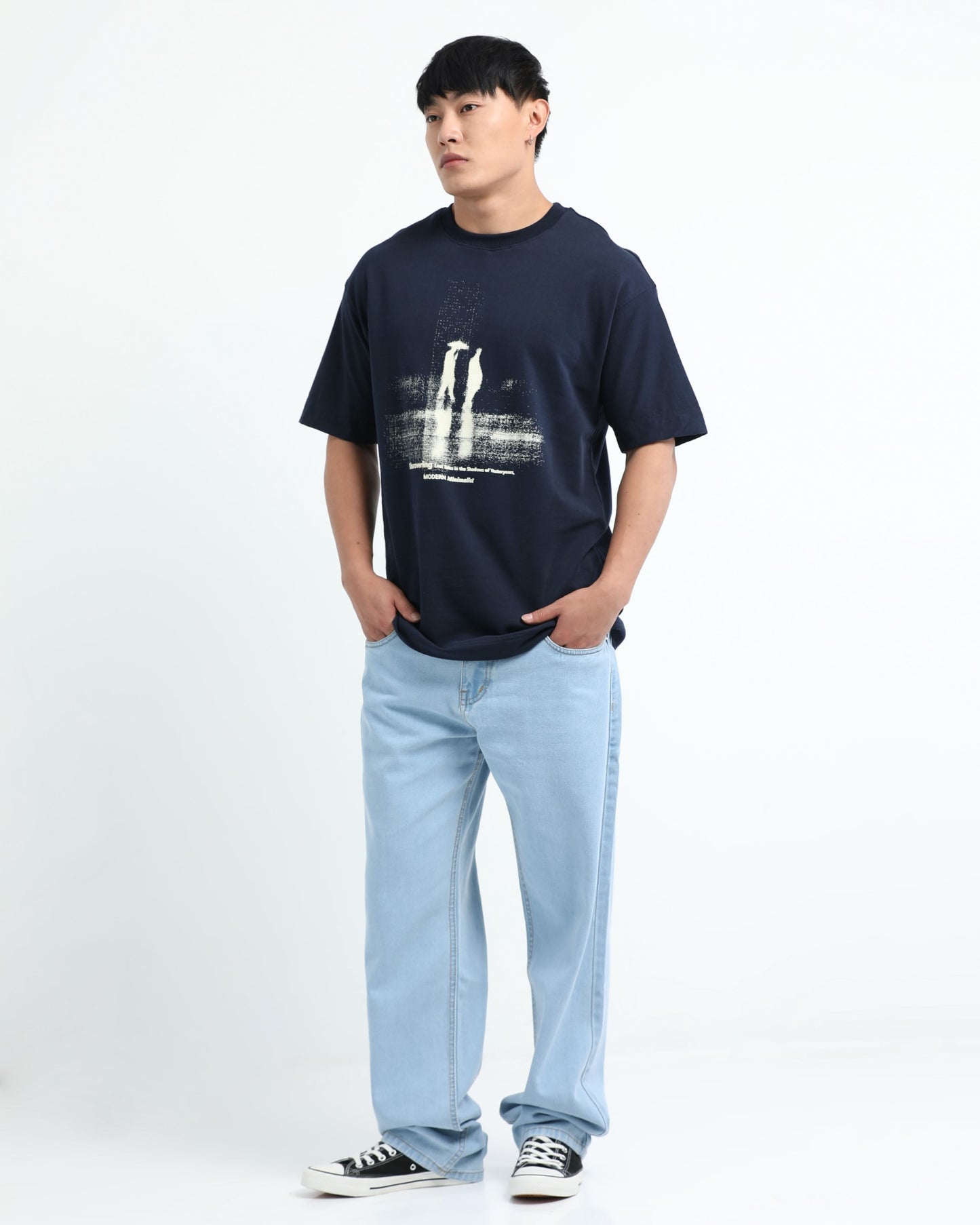DISCOVERING - Navy Blue Oversized fit