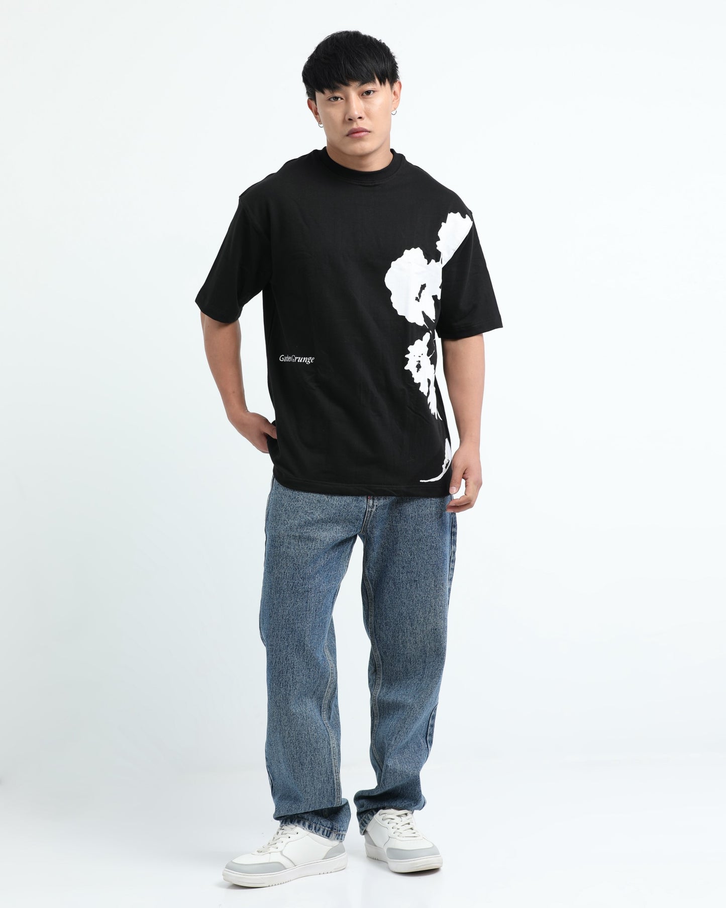 ELECTIC REALM -  Black Oversized fit