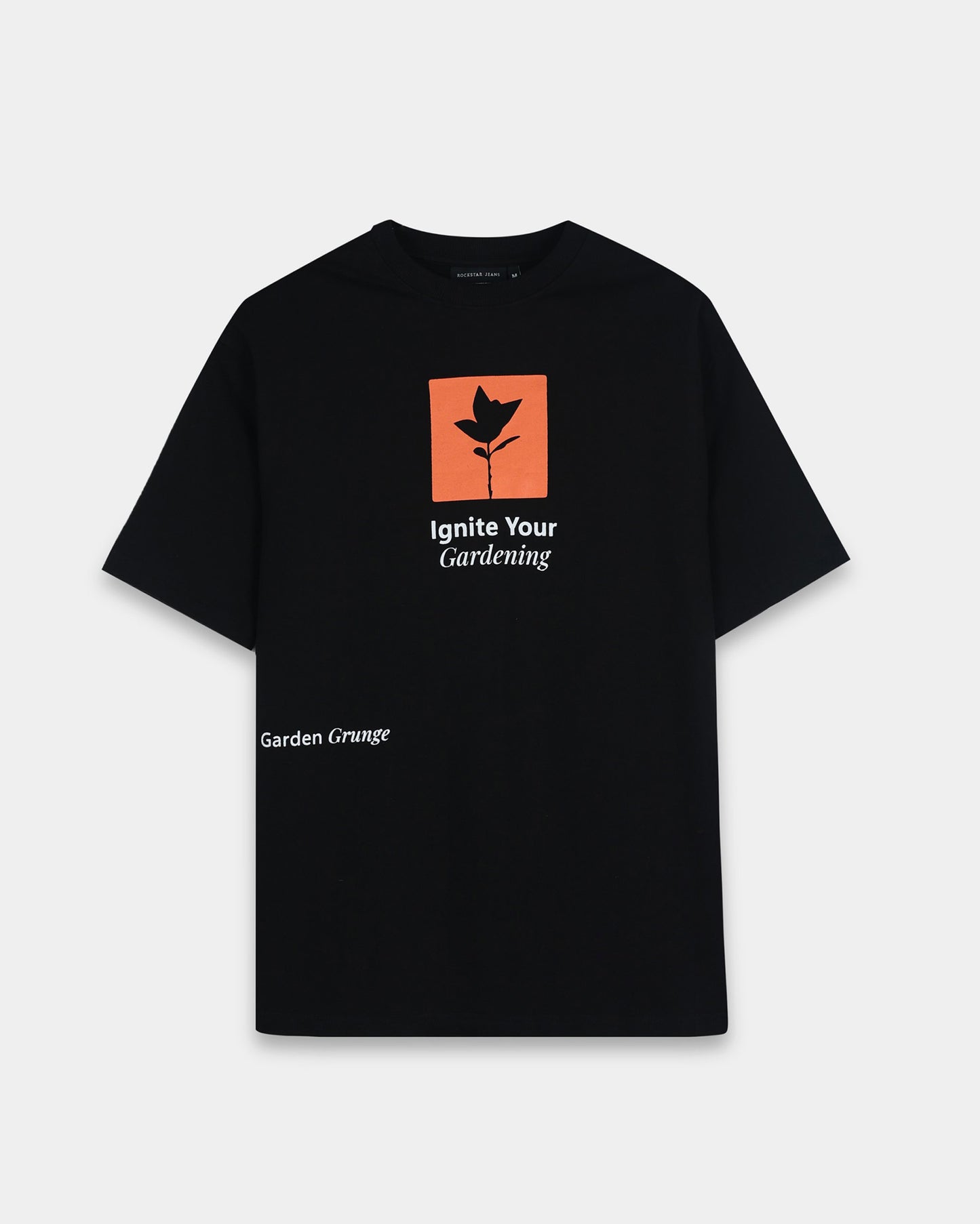 IGNITE YOUR GARDENING BLACK TEE - Oversized fit