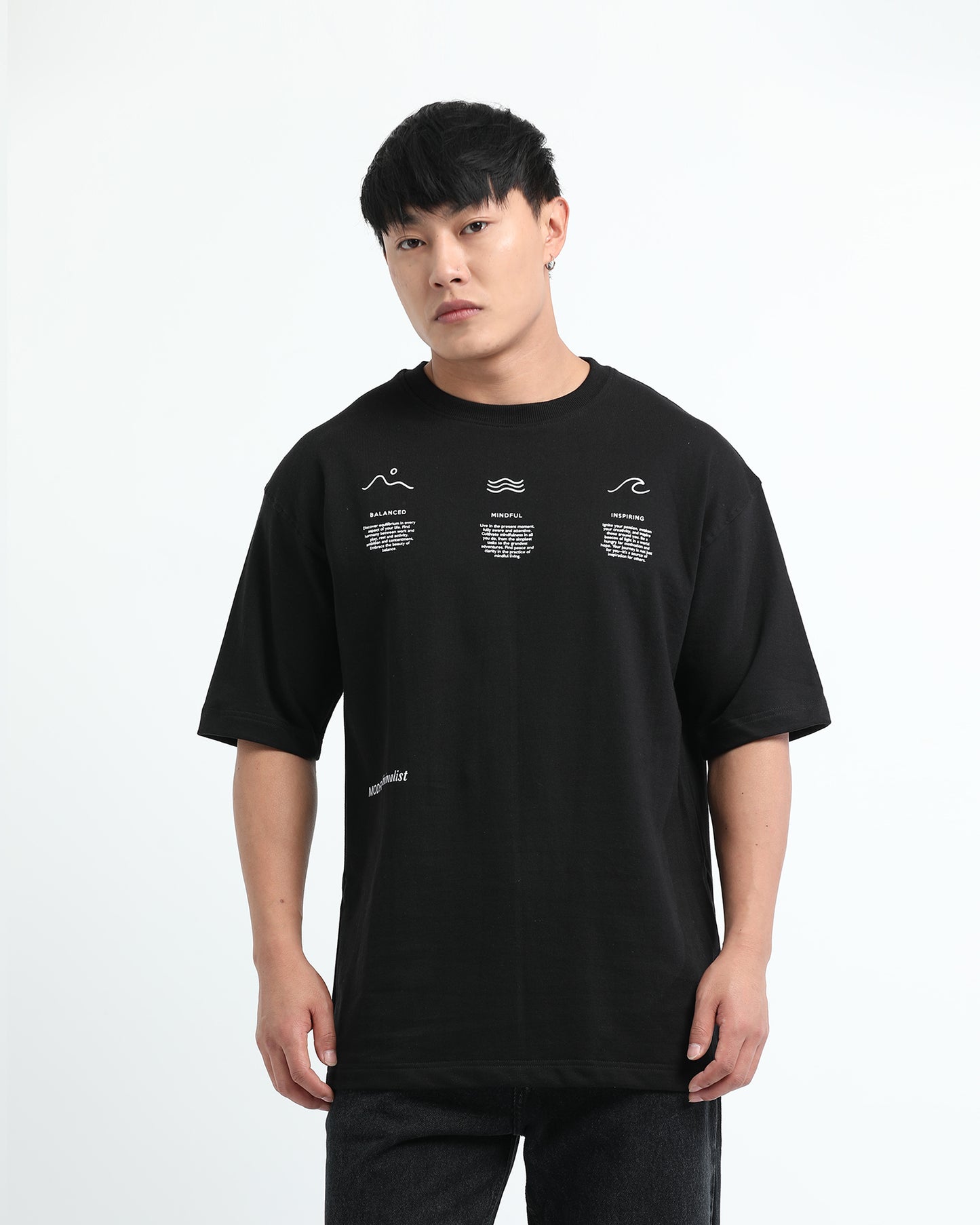 BALANCE OF THOUGHT BLACK TEE - Oversized fit