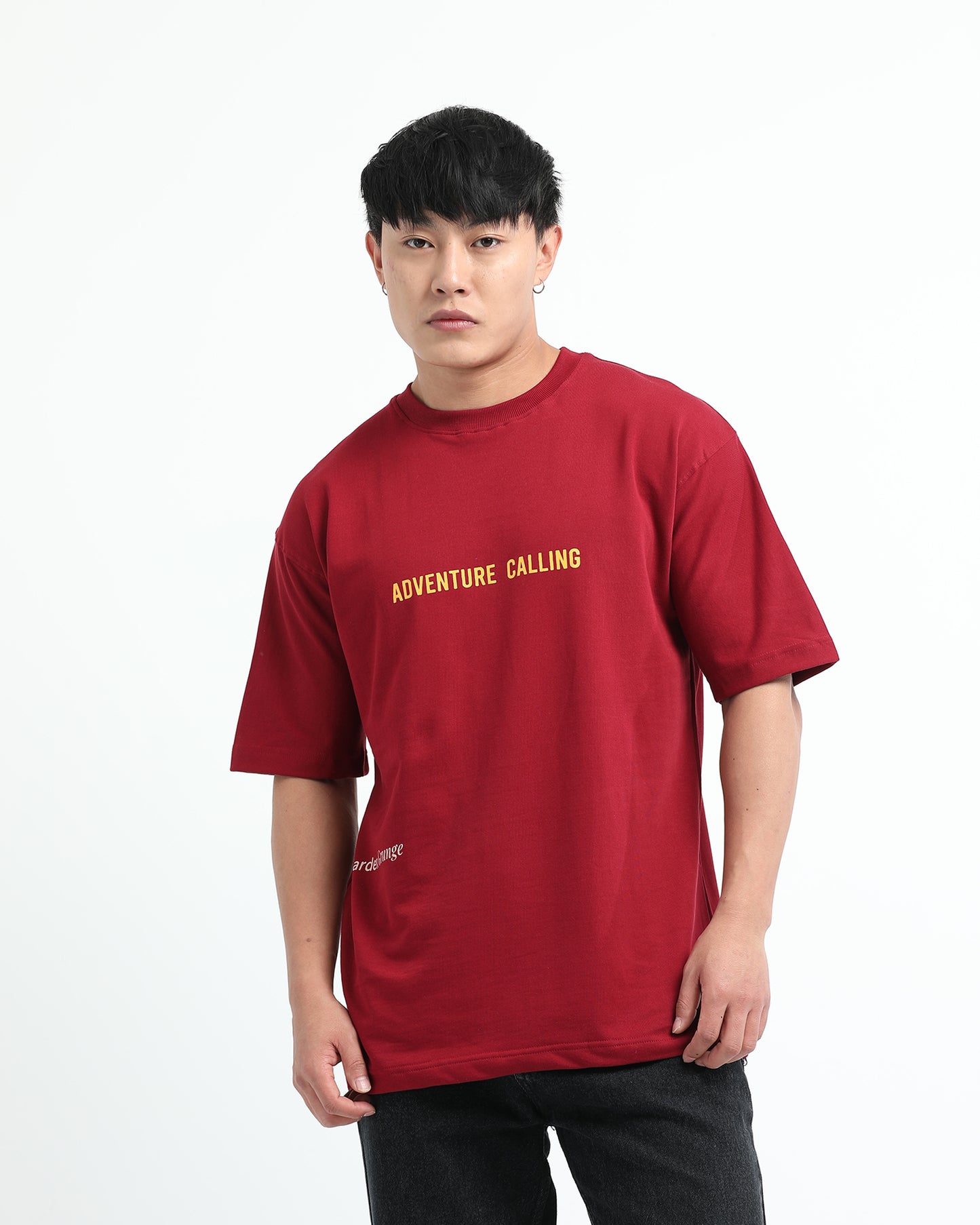 ADVENTURE CALLING MAROON TEE - Oversized fit