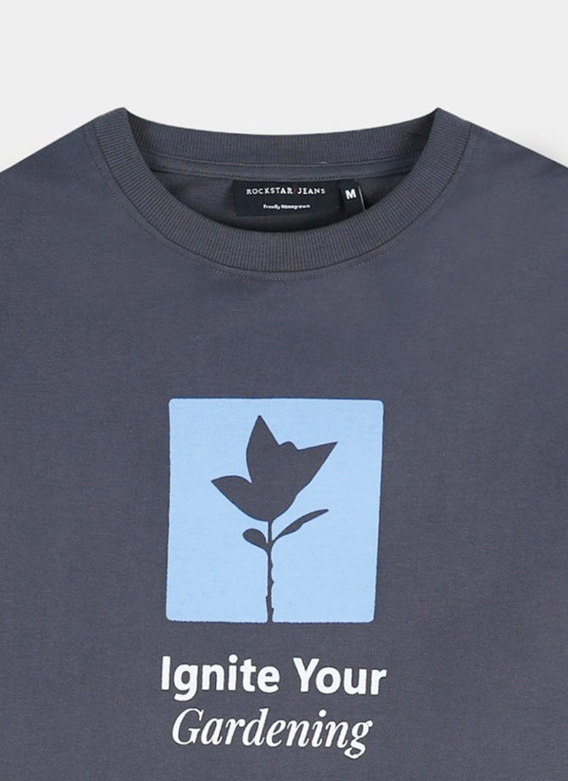 IGNITE YOUR GARDENING Oversized Cotton Printed T-Shirt Slate Grey - Details View