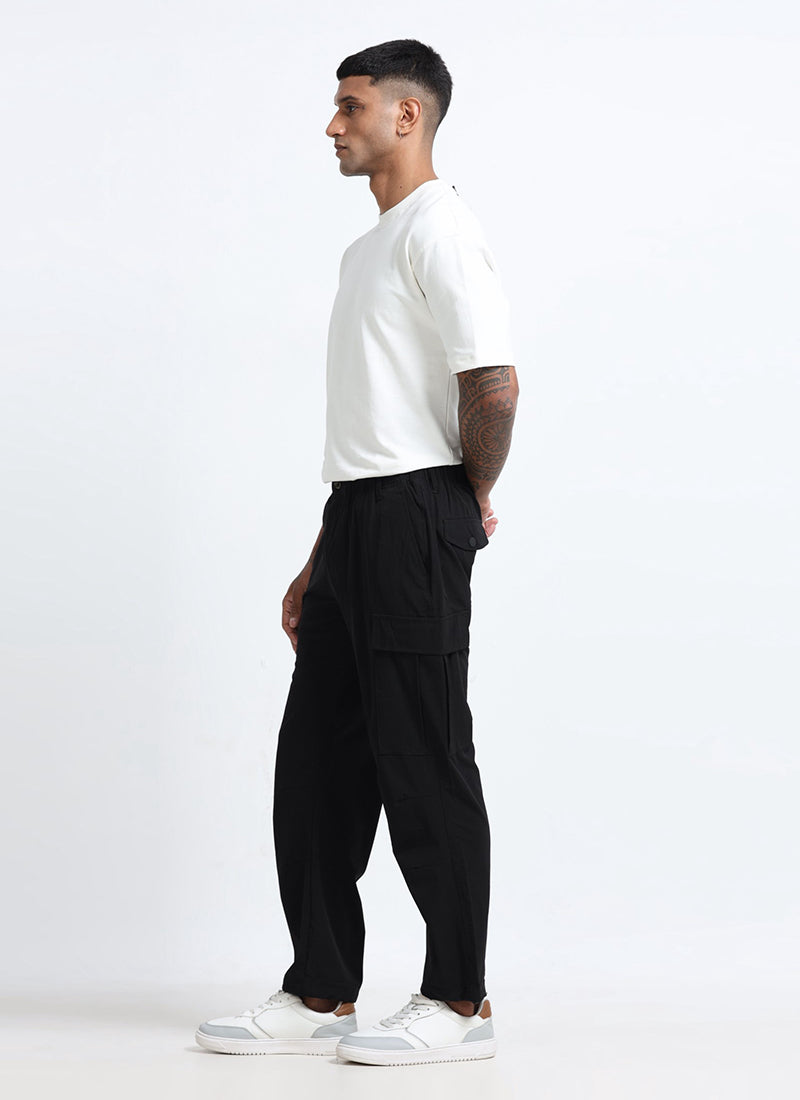 PARACHUTE Travel Cargo Relaxed Fit Pants Black-Model Side View