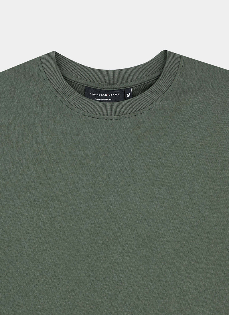 SIGNATURE Oversized Solid Cotton T-Shirt Forest Green - Details view
