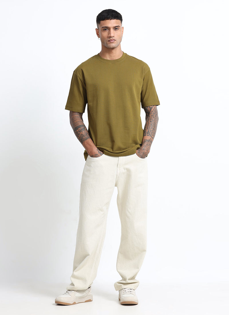 SIGNATURE Oversized Solid Cotton T-Shirt Olive Moss - Model Style Image