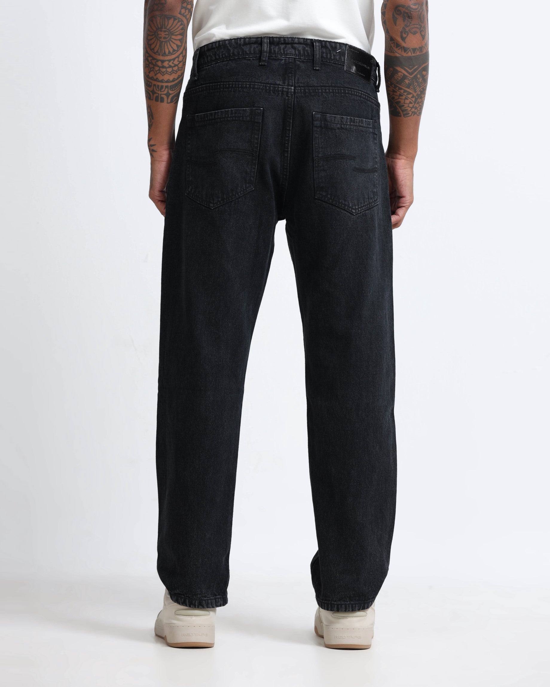 black jeans men straight fit