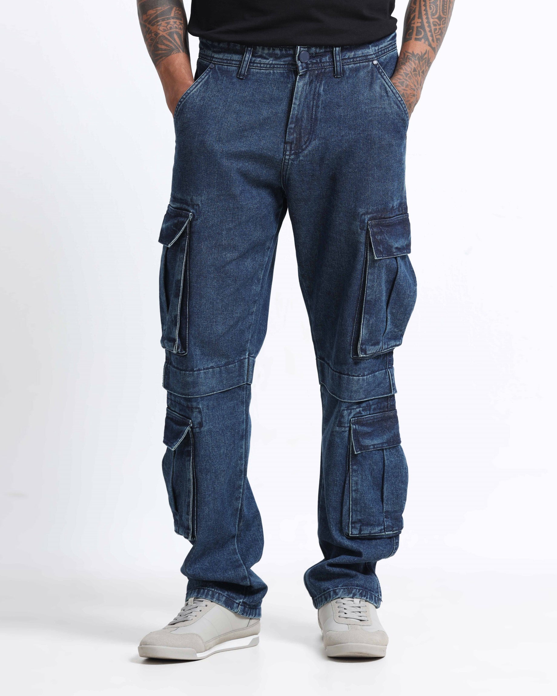 dark wash relaxed jeans
