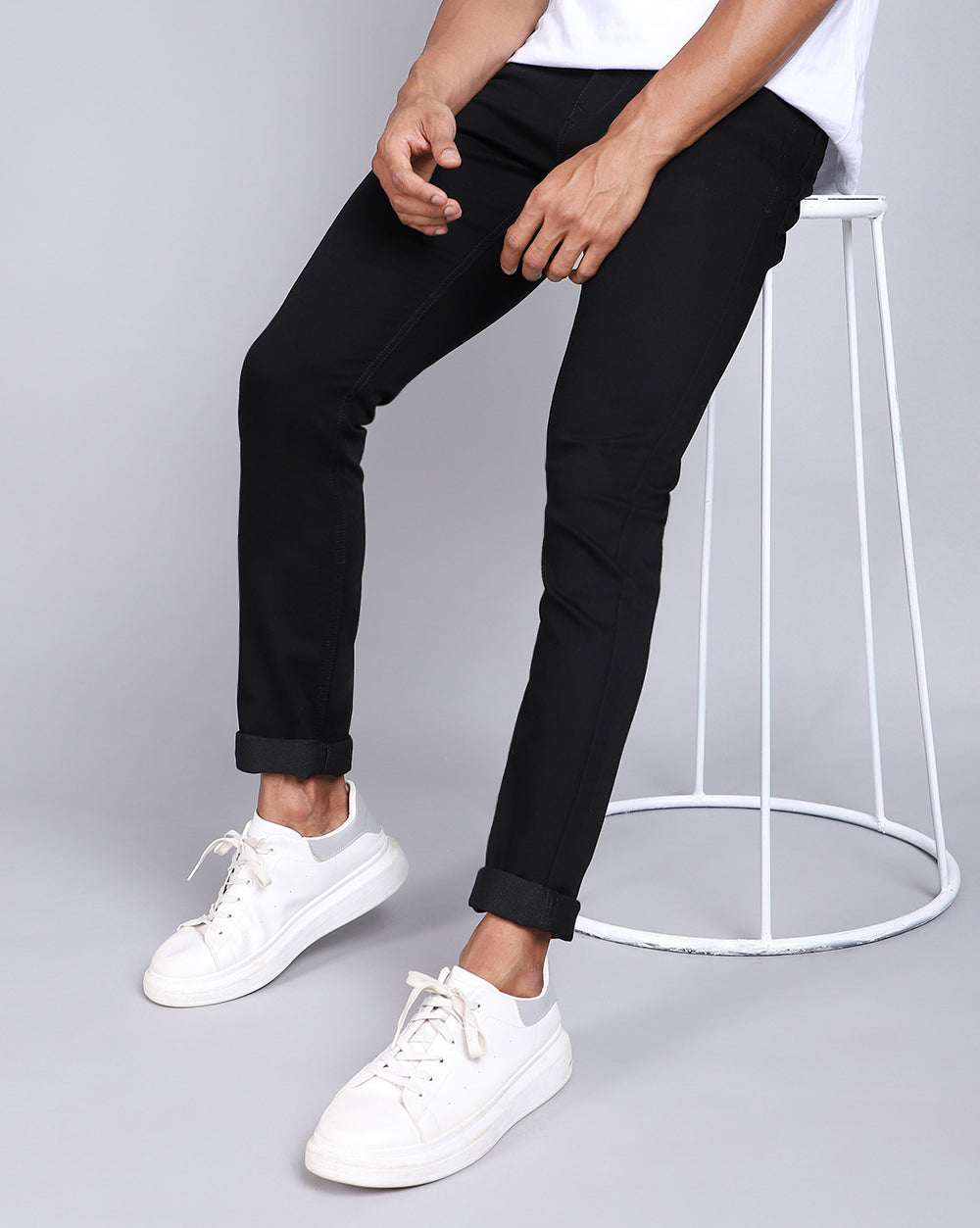 Basic Black Slim Fit Jeans For Men 