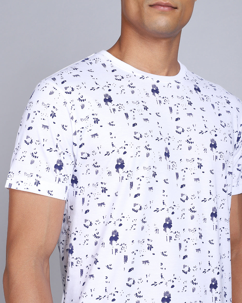 Crew Neck Aop T-Shirt White,Navy Blue