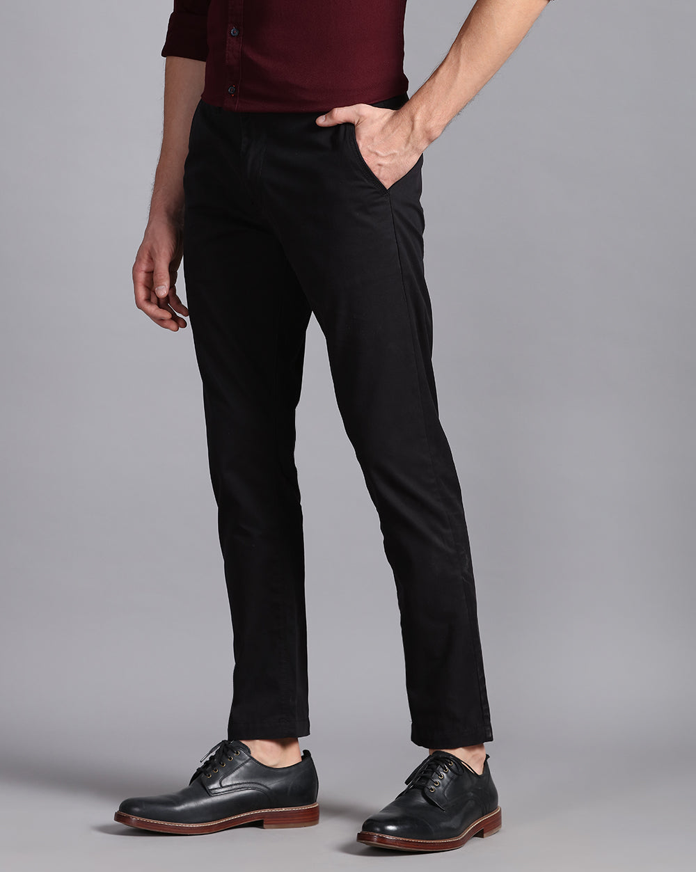 Gap Twill Slim Fit Trouser-Black